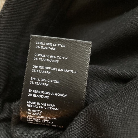 SALE🎈NWT URBAN OUTFITTERS LOW RISE LIANA KICK FLARE PANT JEAN! - Picture 7 of 8